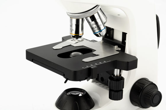 4 Laborbiologisches Mikroskop der Positions-40X mit mechanischem Stadium